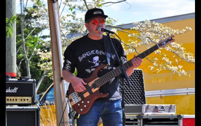 Tribute to Neil Jones