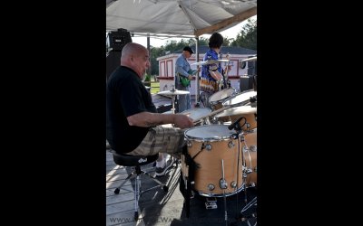 Tribute to Neil Jones
