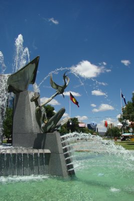 Victoria Square Fountain II