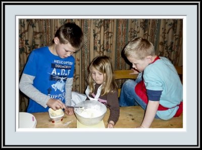 Ben, Abi and Sam Adding The Butter, P1010241.jpg