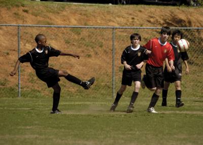 DragonsSoccer041506_007.jpg