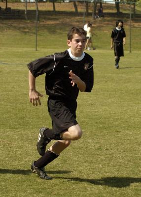 DragonsSoccer041506_026.jpg