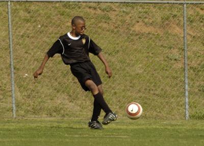 DragonsSoccer041506_040.jpg