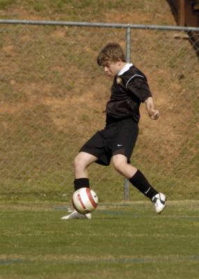 DragonsSoccer041506_065.jpg
