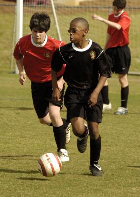 DragonsSoccer041506_082.jpg