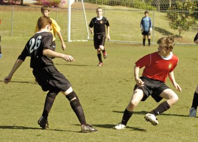 DragonsSoccer042206_022.jpg
