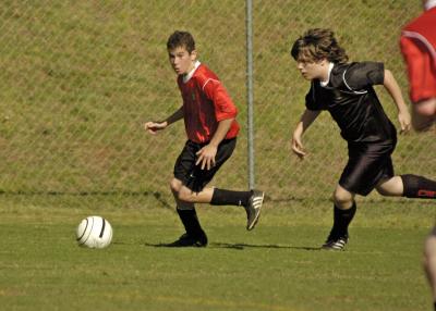 DragonsSoccer042206_037.jpg