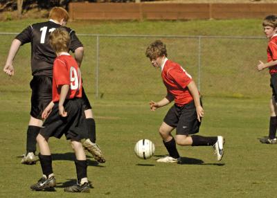 DragonsSoccer042206_049.jpg