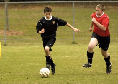 DragonsSoccer042906__015.jpg