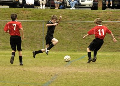 DragonsSoccer042906__024.jpg