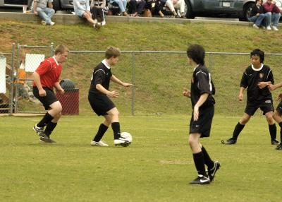 DragonsSoccer042906__080.jpg