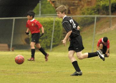 DragonsSoccer043006_010.jpg