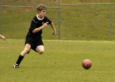 DragonsSoccer043006_018.jpg
