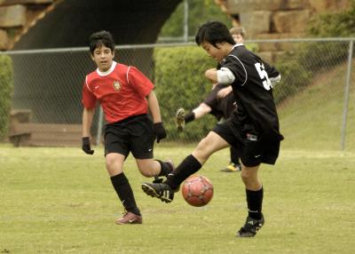 DragonsSoccer043006_037.jpg