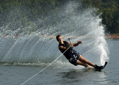 Waterskiing072606_024_5x7.jpg