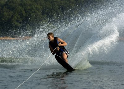 Waterskiing072606_027_5x7.jpg