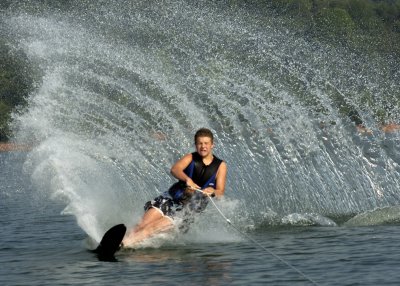 Waterskiing072606_038_5x7.jpg