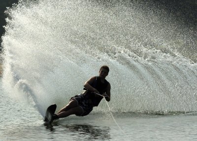 Waterskiing072606_063_5x7.jpg