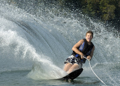 Waterskiing072606_158_5x7.jpg