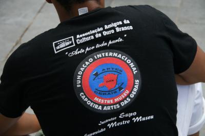 19.BRESIL 2006.SAO JOAO DEL REI.CAIPOERA_1.JPG