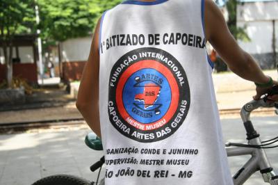 19.BRESIL 2006.SAO JOAO DEL REI.CAIPOERA_4.JPG