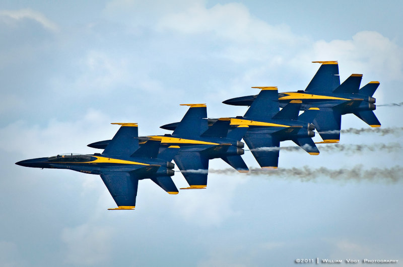 Blue Angels Echelon Parade