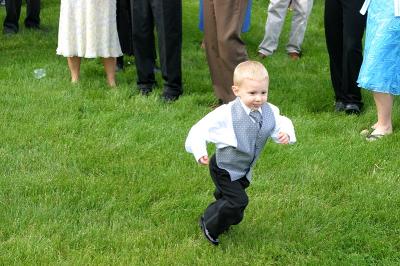 g4/83/544383/3/59396949.ringbearer1.jpg