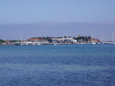 Schnapper Point and the yacht basin