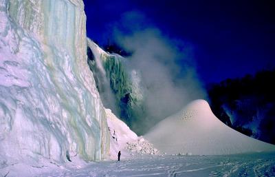 le pain de sucre de la chute , 1985