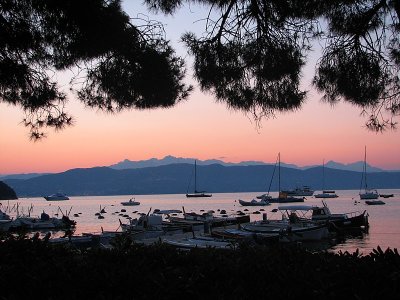 La rade de Porto Venere au lever du soleil