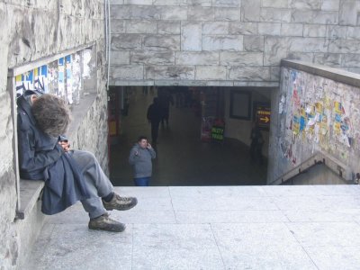 Subway entrance security (Warsaw-Poland)