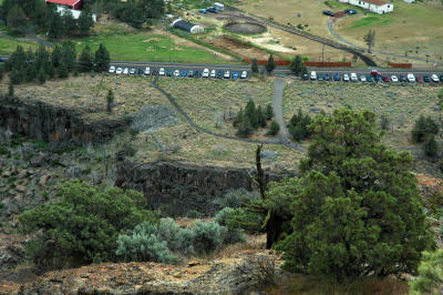 Smith Rock State Park parking lot
