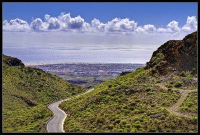 Degollada de las Yeguas - View of Maspalomas