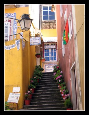 Narrow street in Sintra