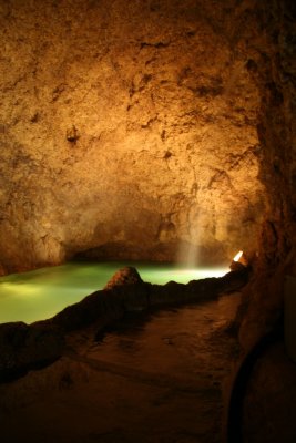 Harrisons Cave 4