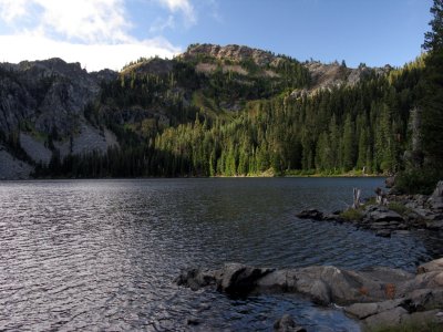 Cliff lake morning