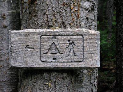 Campsite signs for idiots