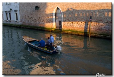 Embarcations et canaux / Boats and canals