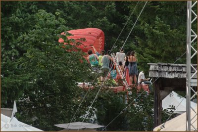 Sky Divers
