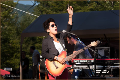 Vicci Martinez-2.jpg