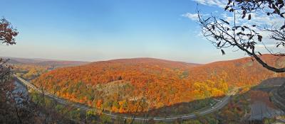 Panorama Fall delaware water gap S70