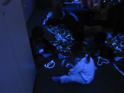 p4Mar32.jpg