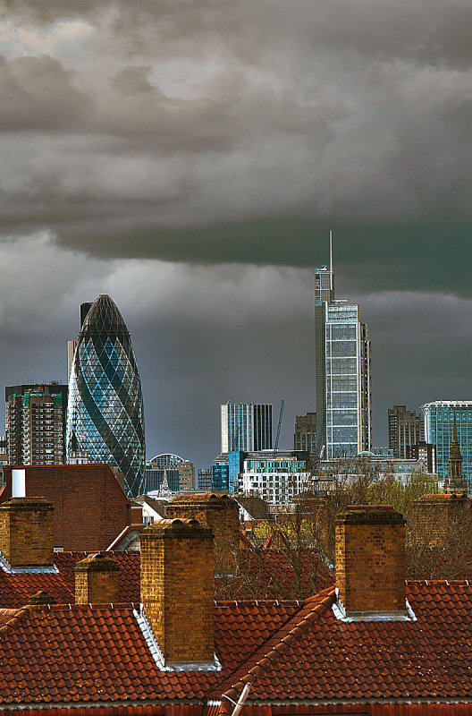 Looking from Canary Wharf toward Central London