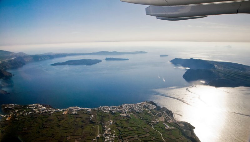 Santorini....view in comparison to previous posting here (pano)