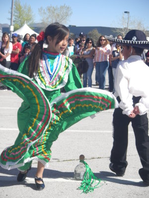 cinco de mayo 069.JPG