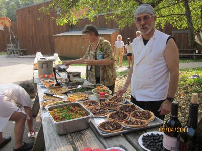 IMG_1332-Chef JoeBrandt dispaying his mushroom dishes.JPG