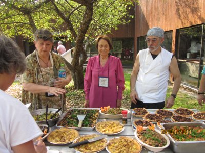 IMG_1333-Chefs Kathy+Joe Brandt with Vreni.JPG