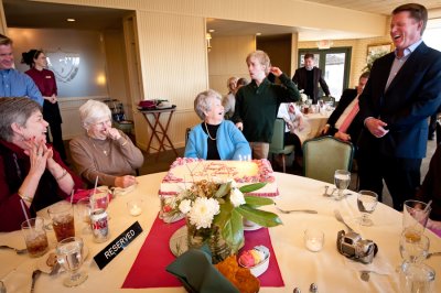 Mom's90Th-118.jpg