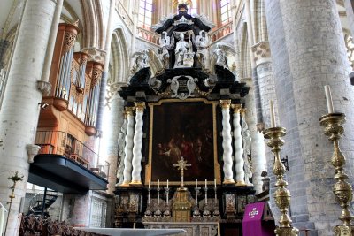 Inside the Saint Bavo Cathedral