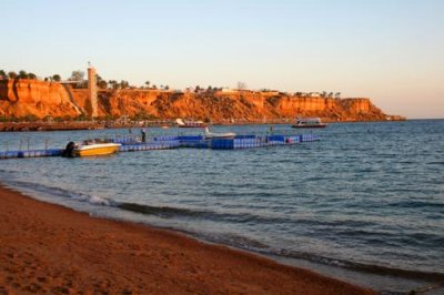 9184 Beach at Sharm.jpg
